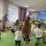 bb8ddfea ee0e 4b16 9b76 b4f3cb8d0415